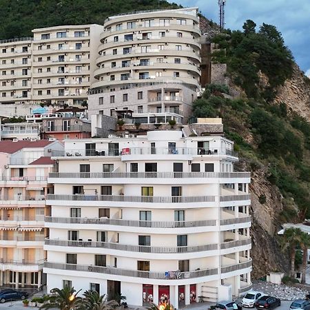 Apartmani Svetionik Budva Eksteriør bilde