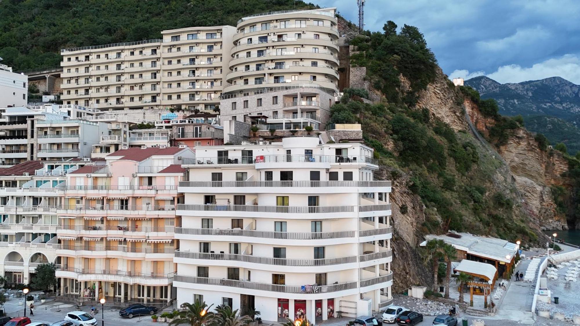 Apartmani Svetionik Budva Eksteriør bilde