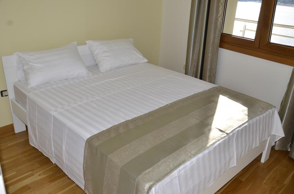 Apartmani Svetionik Budva Eksteriør bilde