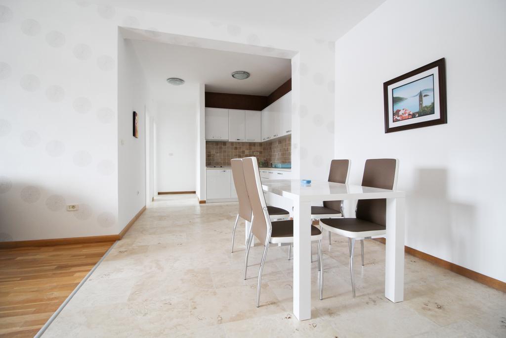 Apartmani Svetionik Budva Eksteriør bilde