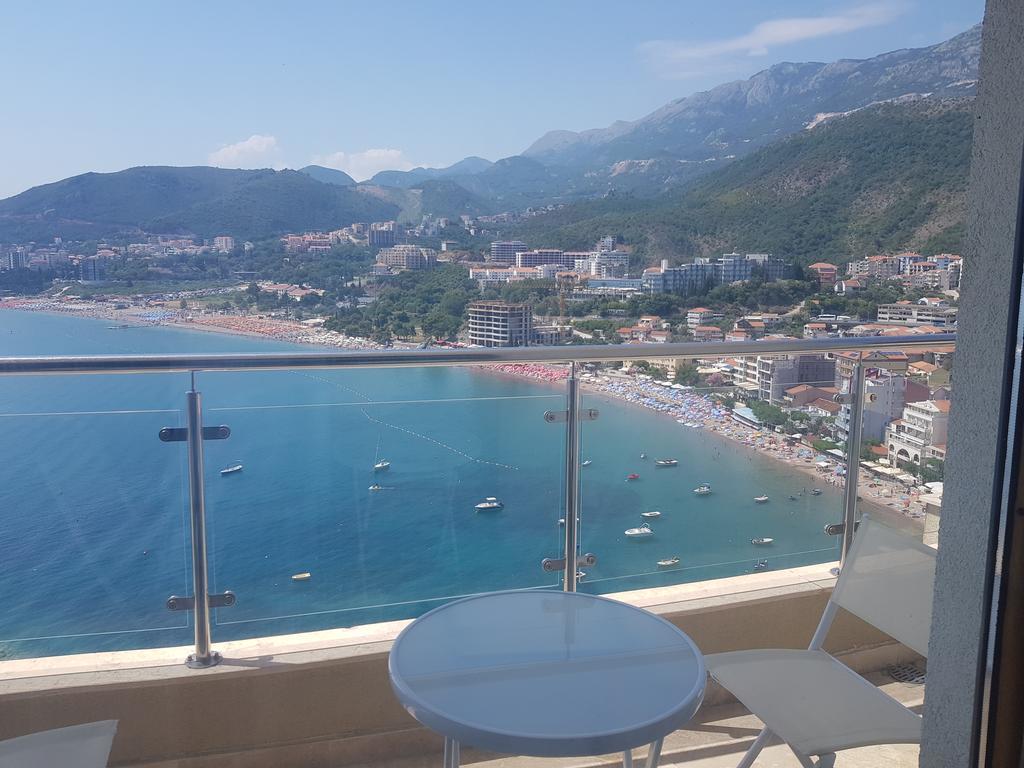 Apartmani Svetionik Budva Eksteriør bilde